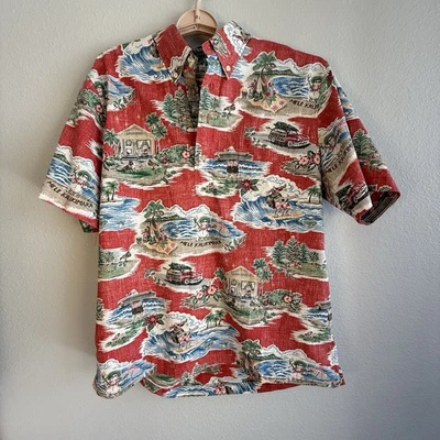 Reyn Spooner Mele Kalikimaka Hawaiian 2021 Christmas Red Surfing Santa Medium - Image 1 of 4