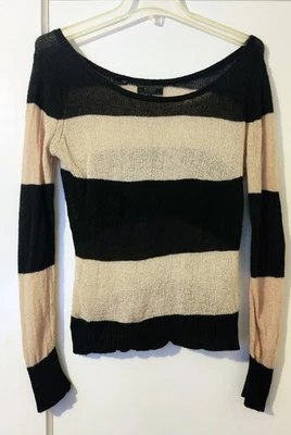 Suéter Guess M Rayas Rosa y Negro Recortado Años 2000 Tejido Suelto Foto 1 de 2