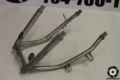 Suzuki GSXR600 2000 subchasis trasero trasero subchasis trasero GSXR 600 00 Foto 1 de 4