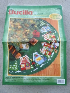 Bucilla Felt Applique Christmas Village Tree Skirt Kit 43" Round 83980 Houses - Picture 1 of 6