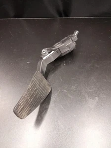 Accelerator Pedal TPS 09-18 Ram 1500 10-18 2500 3500 NON ADJUSTABLE 68043161AA - Foto 1 di 8