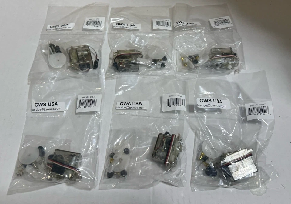 Lot Of 6 New GWS PARK Servo Park with Futuba Plug For RC Planes/ Cars - Image 1 of 4