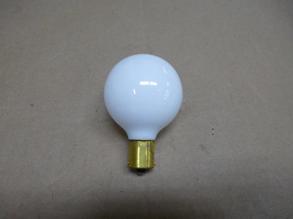 6 Pack CEC 13 Watt 12 Volt White G16.5 Single Cont Bayonet Base Light Bulb 20-99 - Image 1 of 4