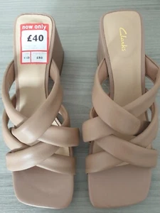 SFS Brand New Ladies Womens HEELED Clarks Beige Leather Shoes Size 5.5/39 - Picture 1 of 5