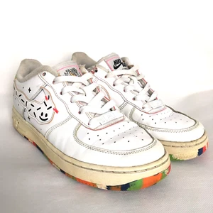 Nike Air Force 1 Shoes Youth Size 5 White Athletic  Casual Lace Up Sneakers - Picture 1 of 10