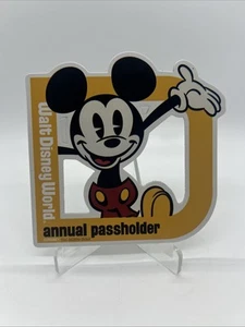 WDW Authentic Walt Disney World Annual Passholder Magnet - Mickey Mouse D - Picture 1 of 2