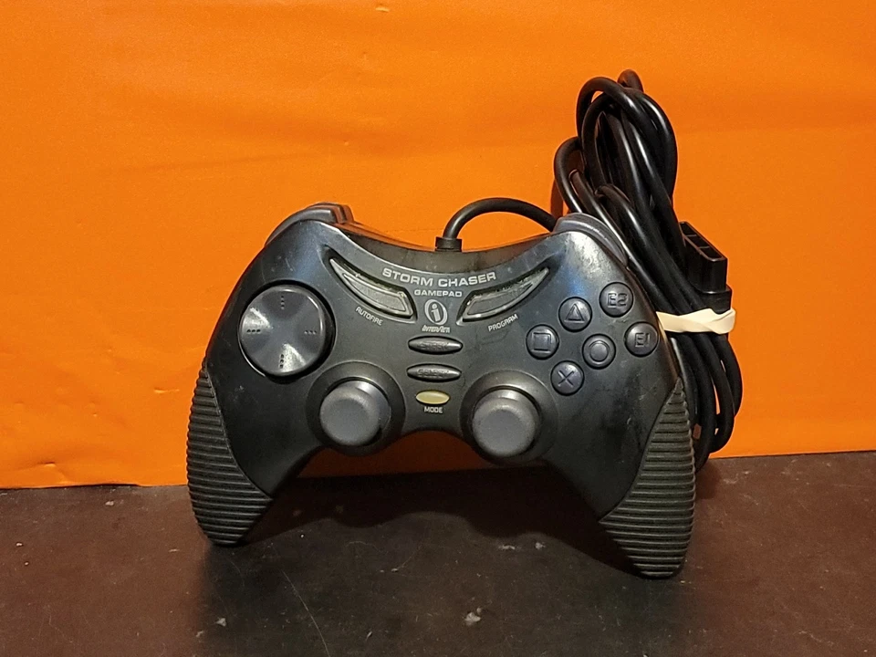 Controlador Gamepad InterAct Storm Chaser con cable para Sony Playstation 2 PS2 Foto 1 de 1
