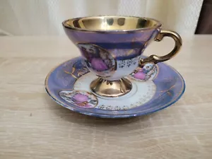 Royal Crown 2293 Blue Gold Tone Interrior Cup & Saucer Set Courting Couple Scene - Picture 1 of 11