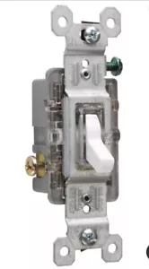 Legrand 660WSLCC10 Trademaster 15 Amp Luce a levetta illuminata monopolare Sw... - Foto 1 di 1