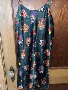 Looney Tunes Women’s Vintage Night Gown Pajamas Satin Chemise Christmas Green M - Picture 1 of 4