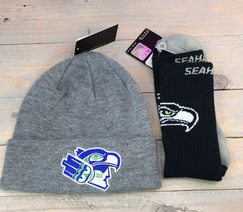 Seattle Seahawks NFL Cuffed Beanie and Socks Gray Blue One Size NWT Cover
