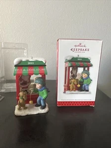2013 Hallmark Keepsake Window Five & Dime Store 11th Series Christmas Ornament - Picture 1 of 11
