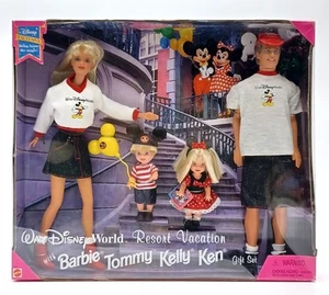 Barbie Walt Disney World Resort Vacation 4-Doll-Gift-Set / Mattel 20221, NrfB - Bild 1 von 12