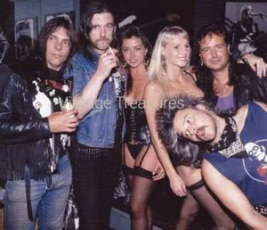 Motorhead and Girls Photo Print Poster Lemmy - Picture 1 of 1