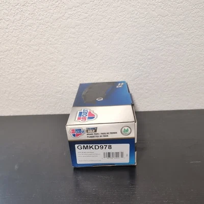 Juego Pastillas Freno Audi/Porsche/VW-Pastillas Traseras Semimetálicas Premium CARQUEST GMKD978 Foto 1 de 3