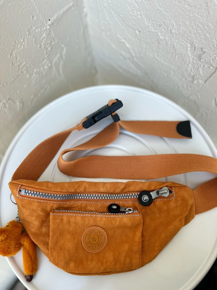 Riñonera Kipling en color naranja vintage Foto 1 de 4