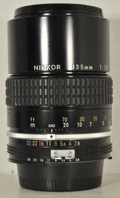 Nikon Nikkor 135mm f2.8 Ai Lens BLADES STICK - Image 1 of 4