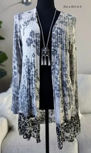 EE. UU. Nuevo VOCAL Mujer TAN TAUPE ESTAMPADO LEOPARDO ENCAJE WESTERN ABRIGO CÁRDIGAN PLUMERO S - Imagen 1 de 3