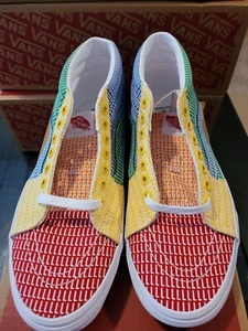 VANS Men's Sk8-Mid PRIDE Bmx Skate LGBTQ+ Rainbow Canvas Sneaker Size 12 New - Picture 1 of 12