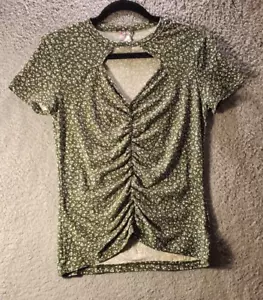 Camicia donna No Boundaries taglia L buco della serratura davanti verde bianco fiori affrettata - Foto 1 di 11