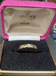 9ct Hallmarked 3 Diamond Antique Ring - Picture 1 of 6