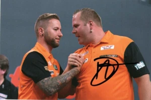 DARTS: DIRK VAN DUIJVENBODE 'THE TITAN' SIGNED 6x4 ACTION PHOTO+COA **PROOF** - Picture 1 of 2