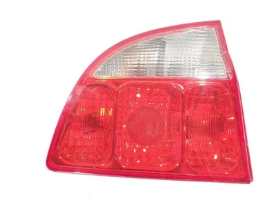 Luz trasera izquierda Maserati Spyder Cambiocorsa 2003 fabricante de equipos originales  Foto 1 de 4