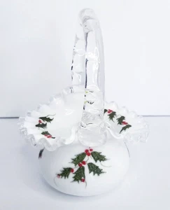 Fenton Art Glass Holly Berry Silver Crest mango acanalado 5,5" cesta D Barbour - Imagen 1 de 8