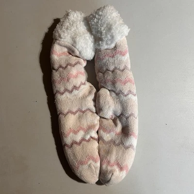 Nuevos calcetines deportivos forrados de piel sintética a media pantorrilla a rayas OS para mujer Foto 1 de 4