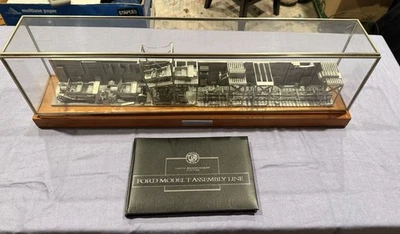 100th Anniversary Franklin Mint Model T Assembly Line Limited Edition Diorama - Image 1 of 4