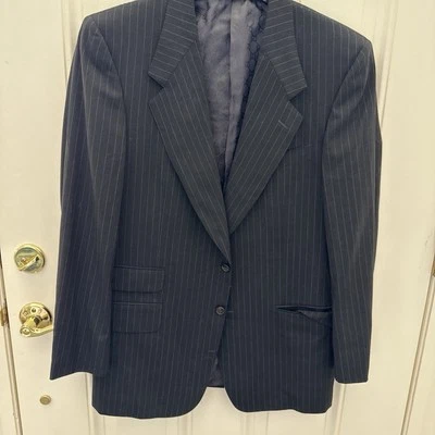 GUCCI Blazer Wool Men’s 44 X 32.5 Black Pinstripe Suit Jacket 2 Button LUXURY - Image 1 of 4