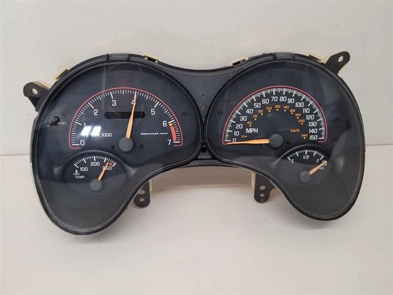 Velocímetro Pontiac Grand AM 2000-2003 EE. UU. GT Cluster 09383072 Foto 1 de 4