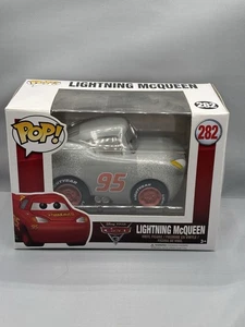 FIGURA DE VINILO FUNKO POP DISNEY CARS #282 LIGHTNING McQUEEN (GRIS) muy rara. 3423 - Imagen 1 de 7