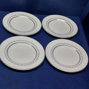 Vintage Royal Doulton England Bone China "Tiara" Set/4 Bread Plates Retired 1977 - Picture 1 of 4