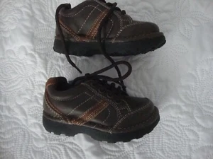 BOYS CASUAL SHOES TODDLER SIZE 6 OSHKOSH BROWN SHOES DRESS SHOES - Picture 1 of 3