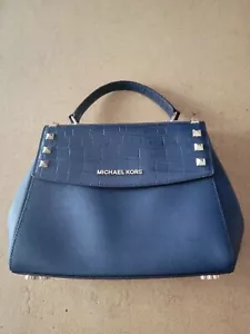 Michael Kors Karla mittlere Geldbörse aus Leder marineblau - Bild 1 von 6