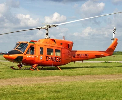 ROBAN 800 Size Bell 212 Luftrettung RC Helicopter Scale Model Helicopter - Image 1 of 4