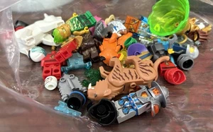 Pick and choose lego minifig & accessory lot Rare Retired - Picture 1 of 38