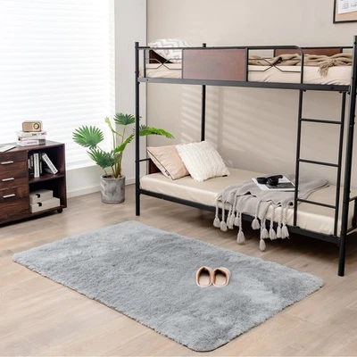 Alfombra suave de felpa de 4x6 pies con lujuriosa pelusa larga y esponja luz entre capas Foto 1 de 4