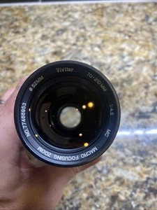 Vivitar 70-210mm f/4.5 MC Macro Focusing Zoom lens for Minolta - Picture 1 of 8