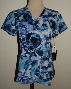New Koi Basics XS Scrub Top Leslie Dreamscape Galaxy V-Neck Wicking Stretch - Picture 1 of 3