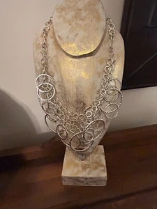 Fashion Jewelry Silver Tone Necklace Multi Strand 11 and 1/2" - Imagen 1 de 4