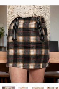 POL Mini Skirt Size S Gray Tan Plaid Zip Front Flannel NWOT Super CUTE! Designer - Picture 1 of 3