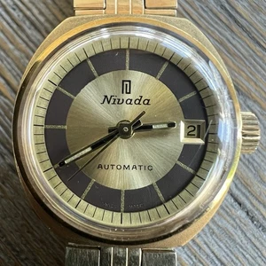 Vintage Ladies Nivada Swiss 17 Jewels Watch Gold Plated 26mm - Picture 1 of 7