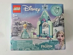 LEGO 43199 WALT DISNEY Frozen Il Cortile del Castello di Elsa Set Sigillato RITIRATO - Foto 1 di 2