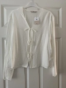 Ladies Off White Cardigan Size 12 - Picture 1 of 7