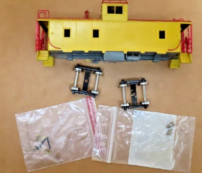 Overland Models #OMI-1158 HO Scale Union Pacific CA-6 Caboose - Image 1 of 4