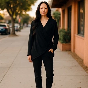 White House Black Market Cashmere Blend SURPLICE WRAP Pullover Sweater M New - Picture 1 of 9
