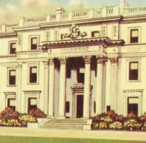 Vanderbilt Mansion Hyde Park NY Vintage Postcard c.1946 Roberts-Boice Publishing - Picture 1 of 3