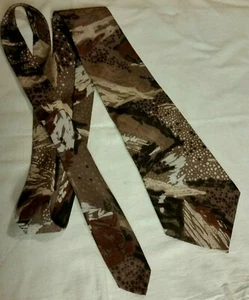Vintage Hardy Amies 14, Savile Row, London Neck Tie Brown/Tan Abstract 4" x 57" - Picture 1 of 5